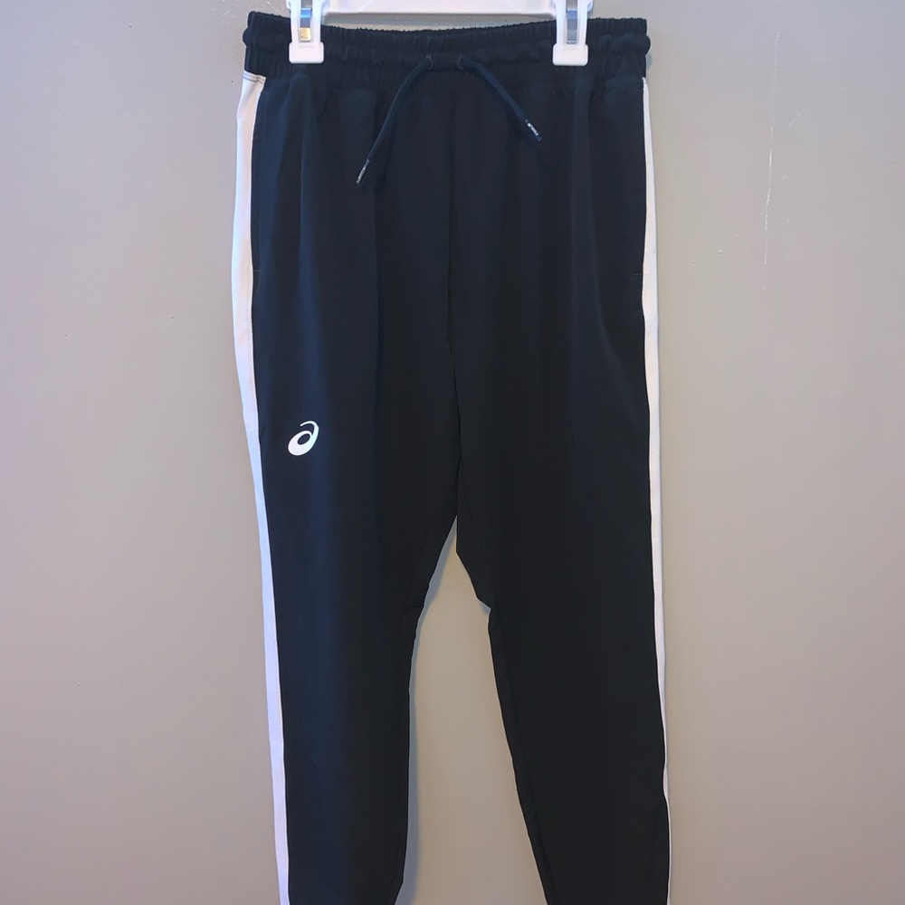 B&W Asics swish zip up joggers